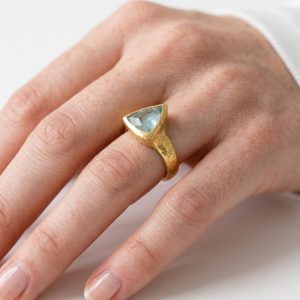 Raindrop Aquamarine Ring size 6