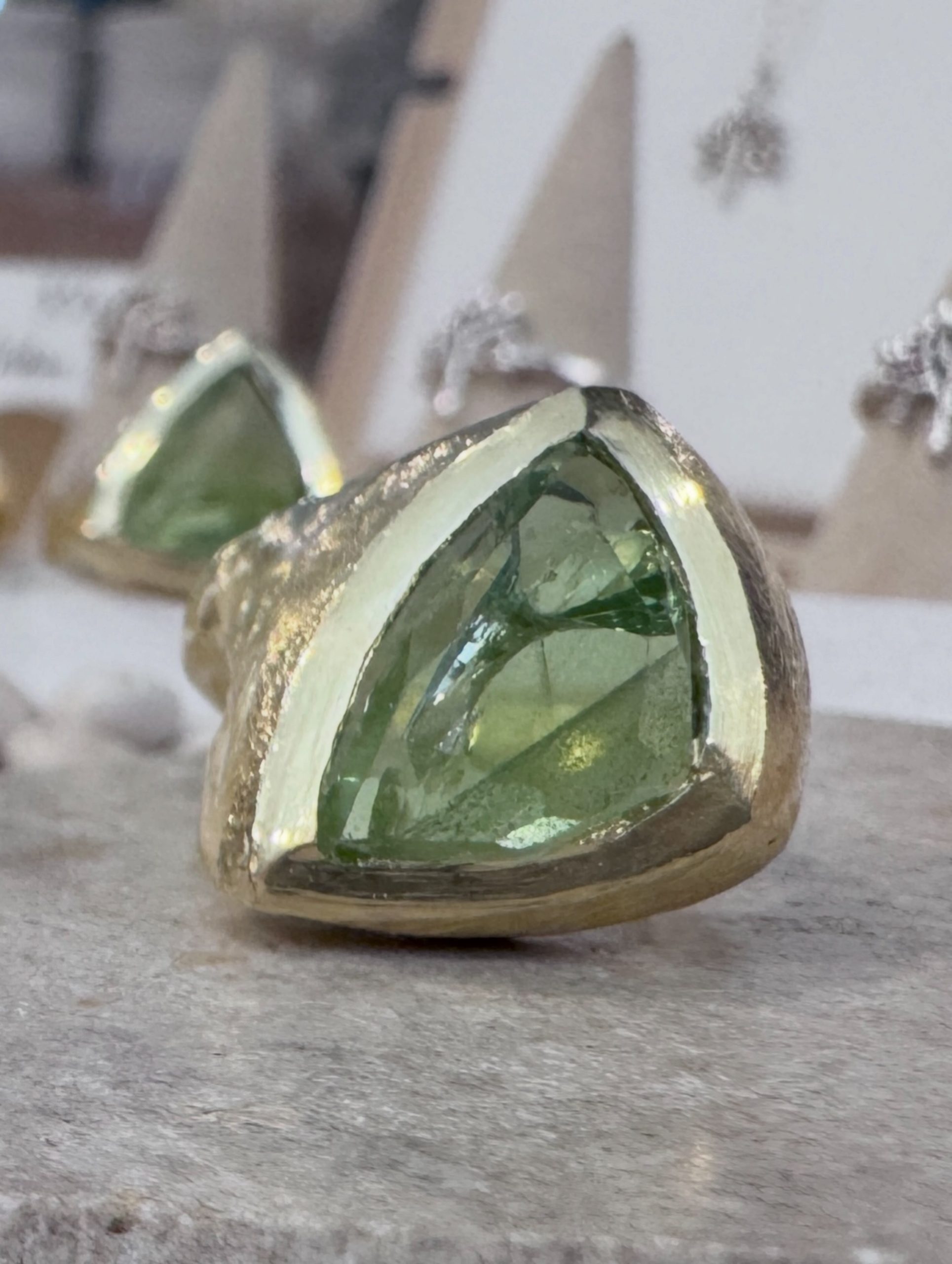 Balance Peridot Ring size 6.5 - Image 2