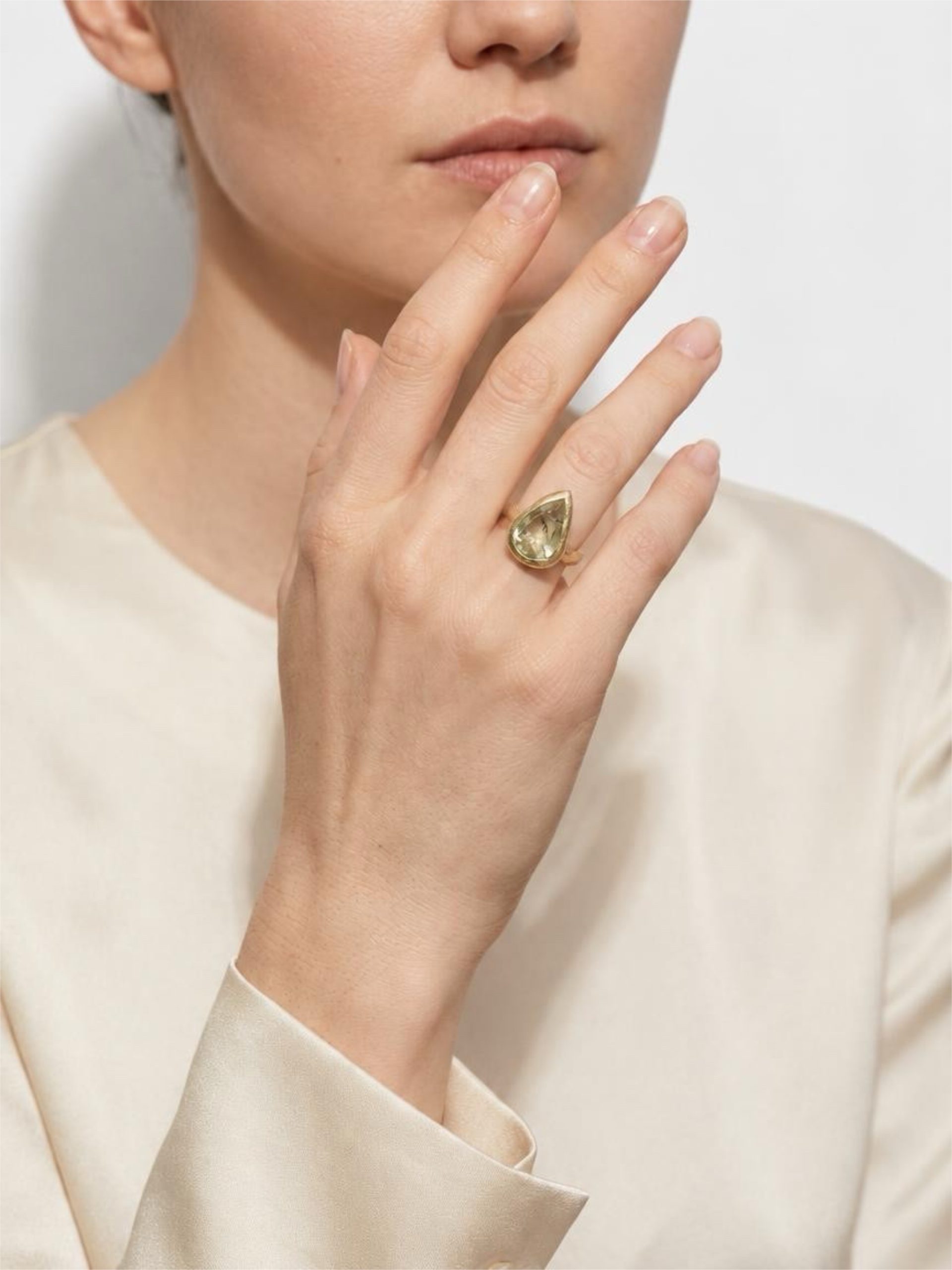 Walking on Sunshine Ring size 9