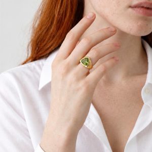 New Beginnings Peridot Ring size 6